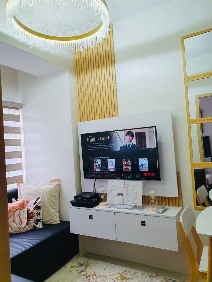 2 Bedroom Condo Vine Residences Quezon City With Pool Wifi Karaoke Board Games Netflix Exteriér fotografie