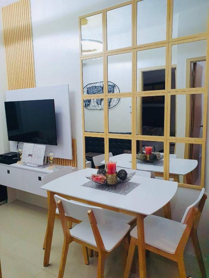 2 Bedroom Condo Vine Residences Quezon City With Pool Wifi Karaoke Board Games Netflix Exteriér fotografie