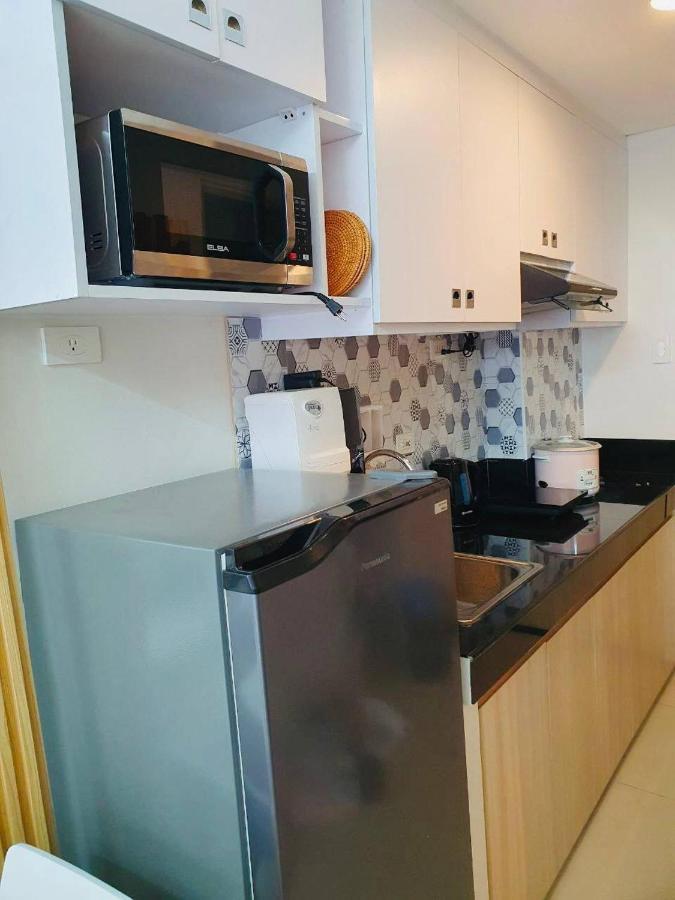 2 Bedroom Condo Vine Residences Quezon City With Pool Wifi Karaoke Board Games Netflix Exteriér fotografie