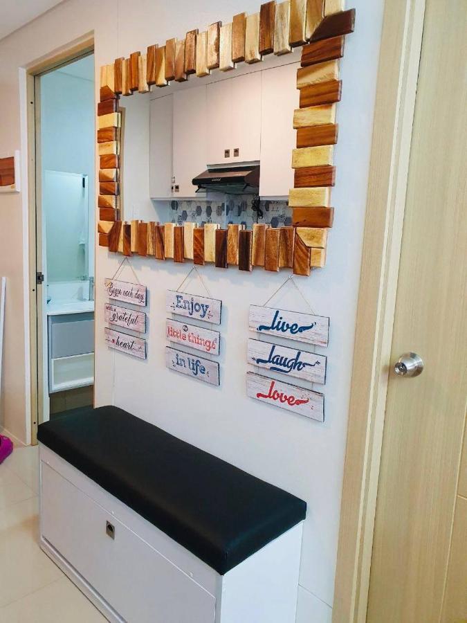 2 Bedroom Condo Vine Residences Quezon City With Pool Wifi Karaoke Board Games Netflix Exteriér fotografie